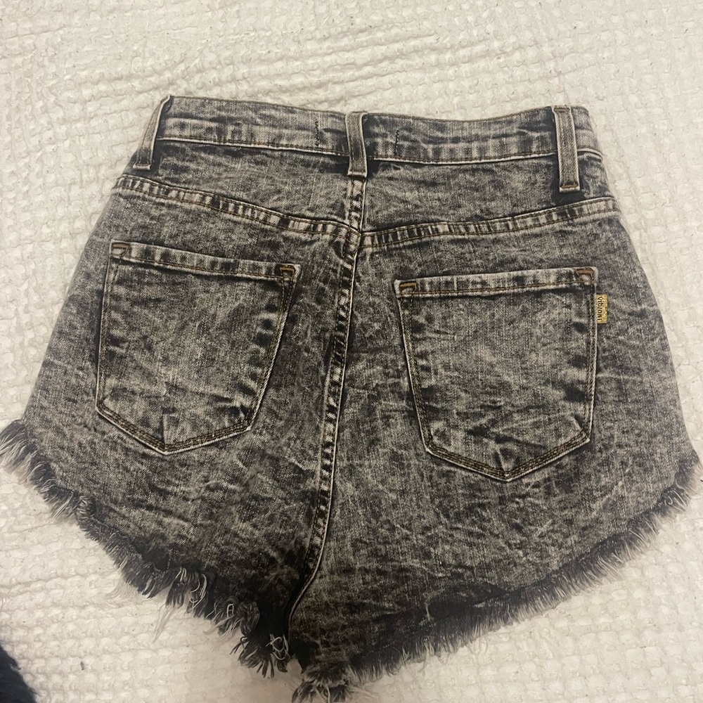 Excellent condition black jean shorts!